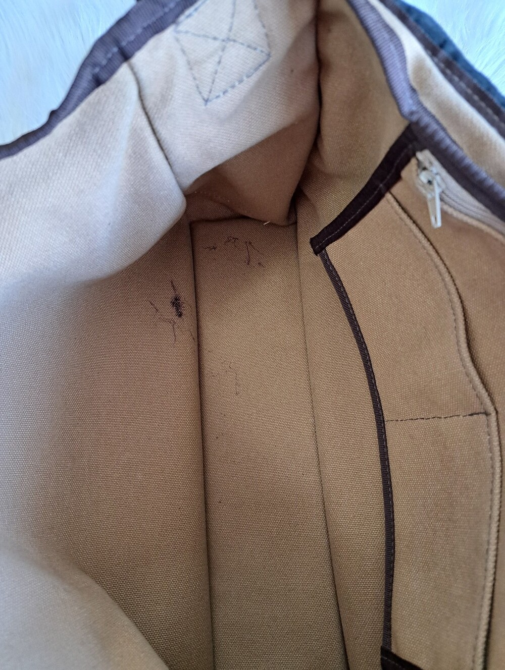XL Woolrich Canvas & Leather Messenger Bag - Picture 10 of 14
